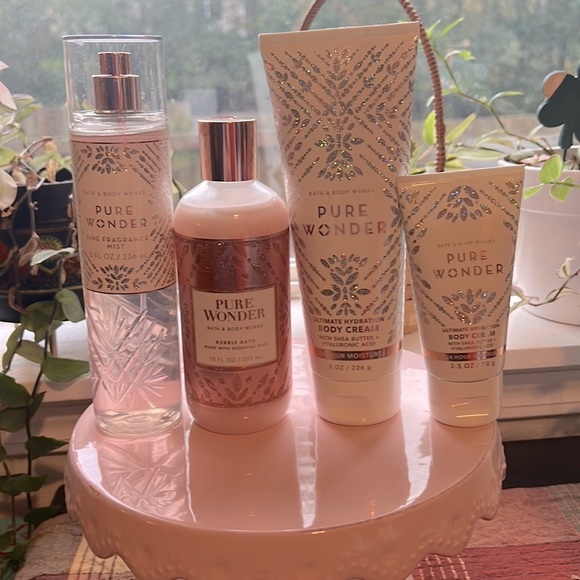 Bath & Body Works Accessories Bath Body Works Pure Wonder